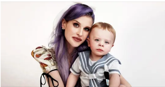 Users Blast Sid Wilson for Looking ‘Creepy’